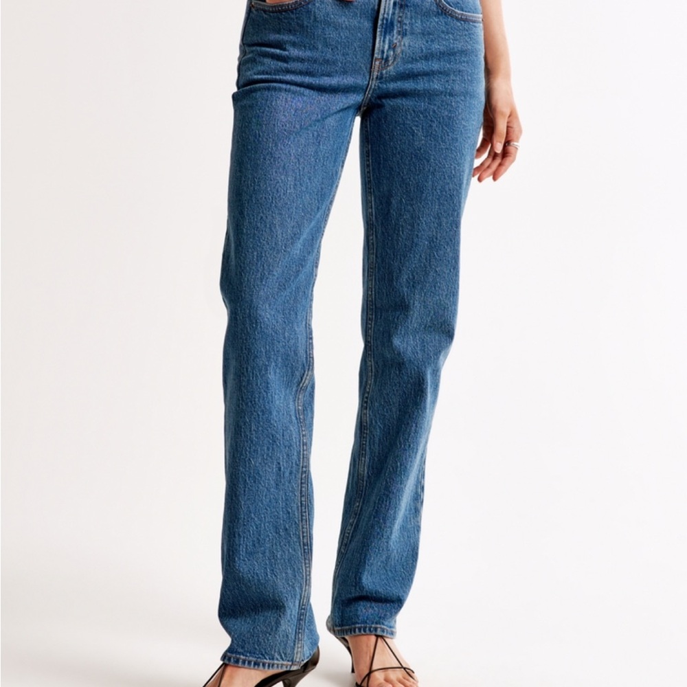 Abercrombie 90s Straight Leg Jeans